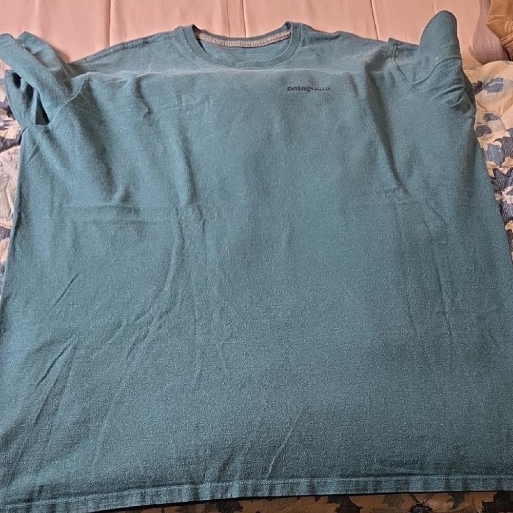 Patagonia Men's Blue Short Sleeve Tee - Picture 3 of 4